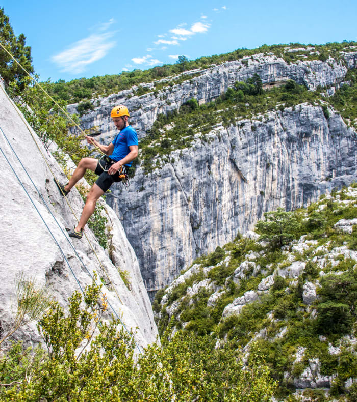Camp Escalade falaise