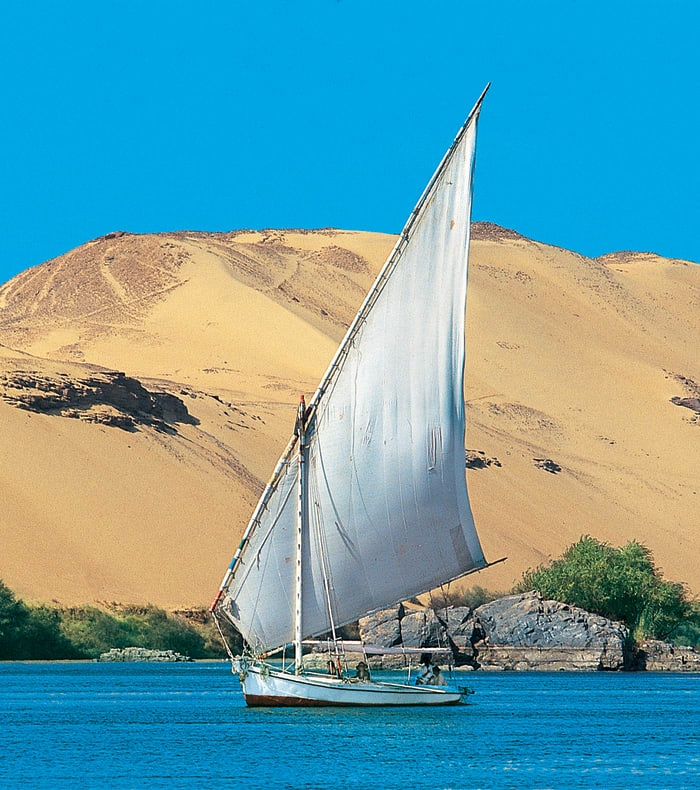 Des pyramides à Abou Simbel