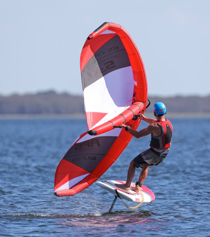 Full Wingfoil à la presqu'île de Giens