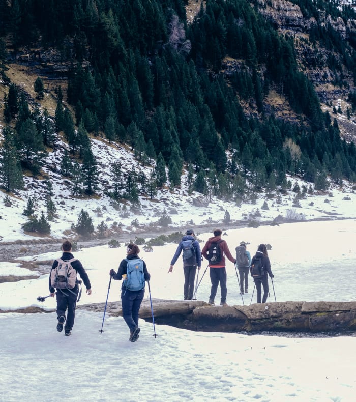 Groupe PE - Raquettes dans les Pyrénées, au pied du Mont-Perdu