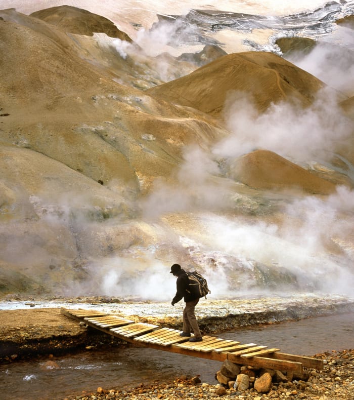 Det islandske eventyr, mellem ild og is