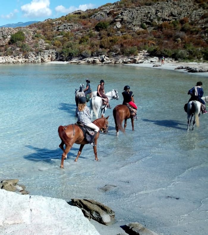 Mer et montagne par les Agriates