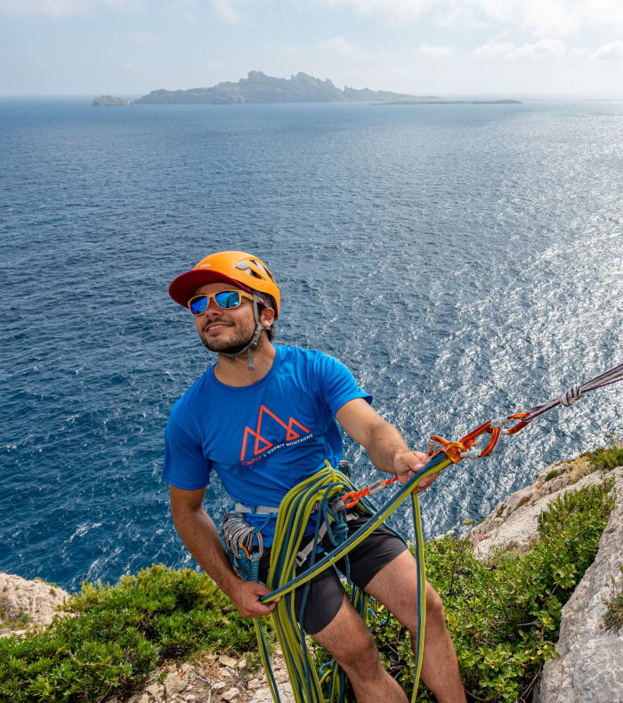 Micro aventure Escalade dans la calanque de Sormiou