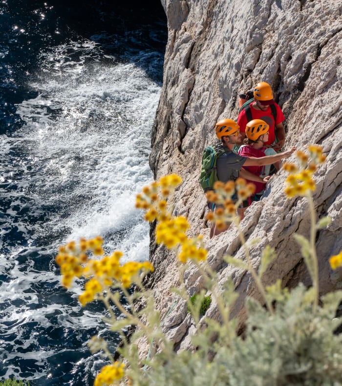 Micro aventure Escalade dans la calanque de Sormiou