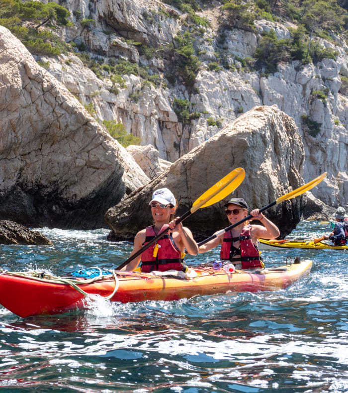 Micro aventure kayak dans les calanques
