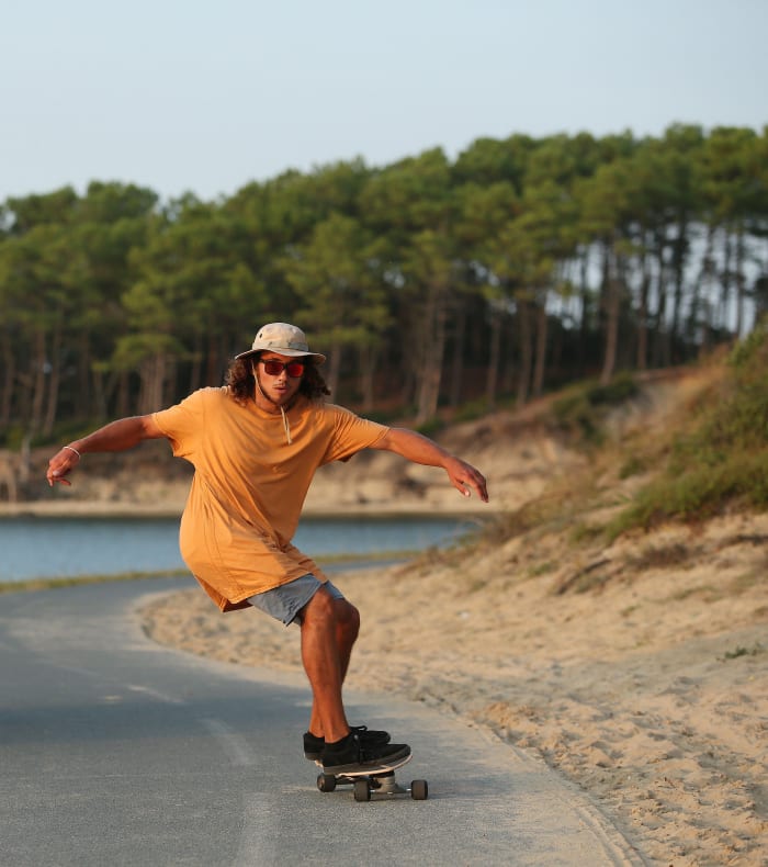 Sunny Sunny Week 18-30 ans - Surf & skate