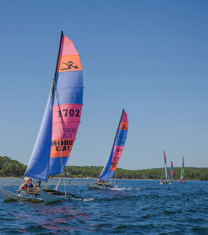 Surf, wakeboard et voile entre lac et océan - Happy Summer