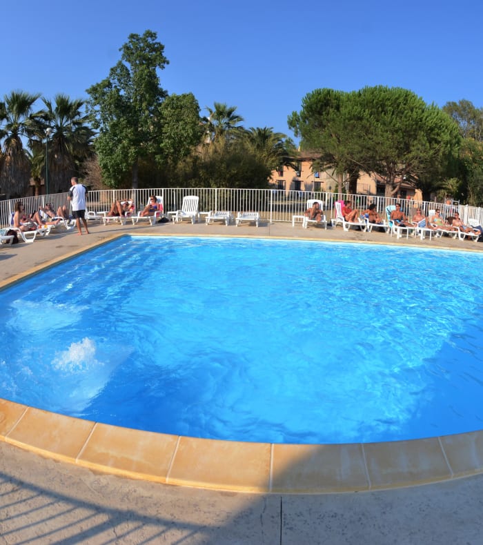 Tennis et chill en Catalogne - Happy Summer