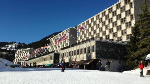Gruppe skiferie med UCPA i Flaine: Oplevelser for enhver